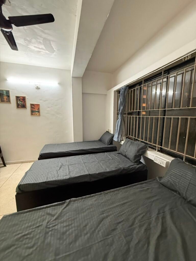 Themstays PG themstays pg